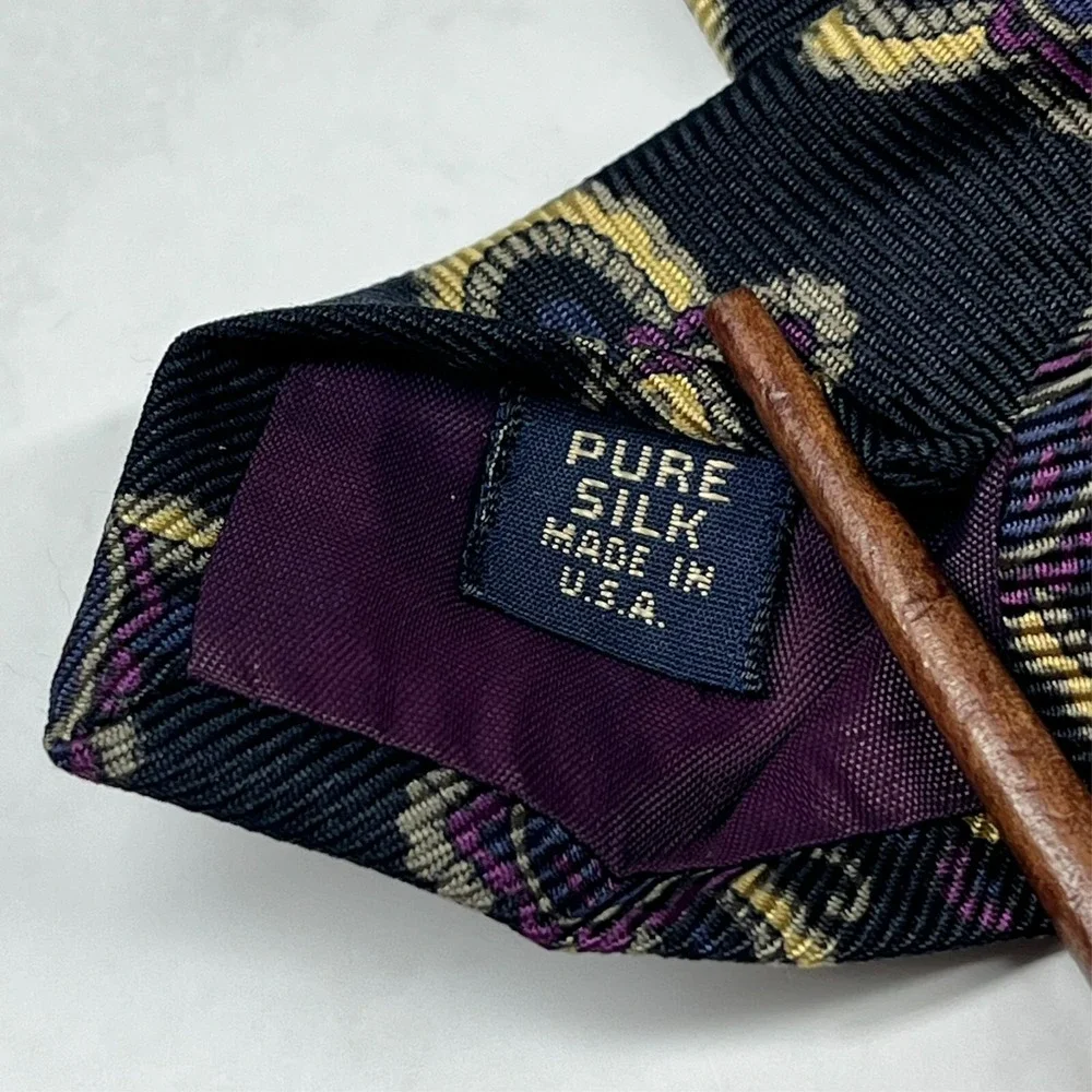 Gitman Bros Saks Fifth Ave Repp Silk Men's Necktie Paisley Black Purple USA‎